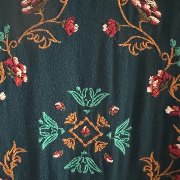 Xhilaration blouse teal with embroidered flowers. Size large. - Picture 3 of 5
